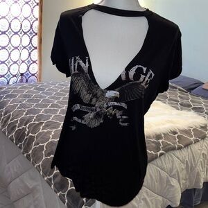 Wind code women’s size large black eagle top